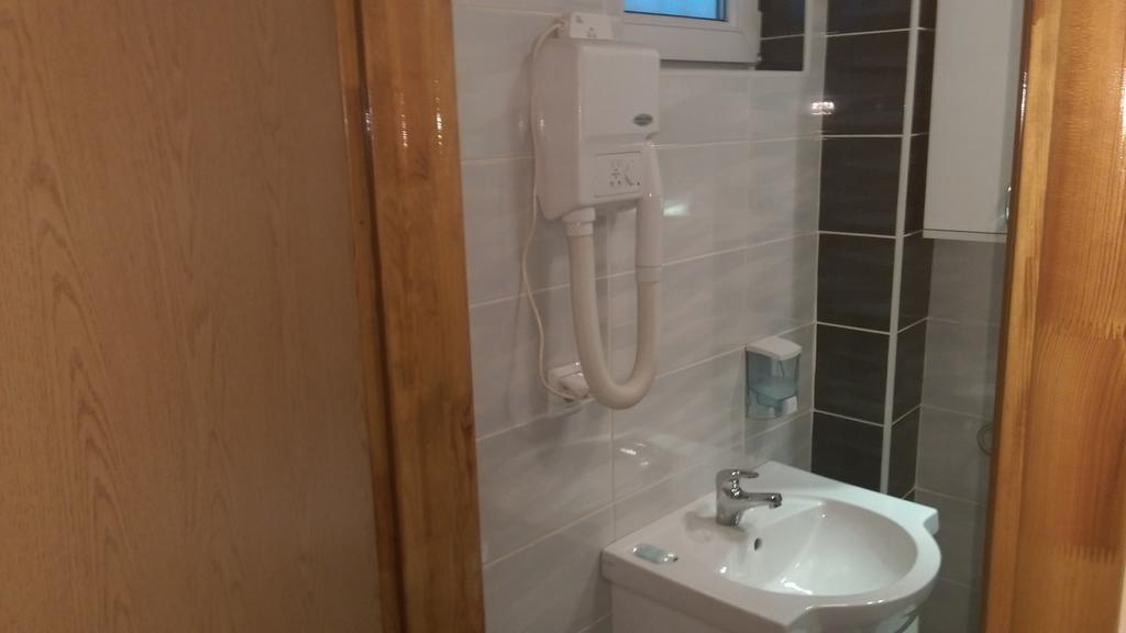 Tsc Pansion Otel Saraybosna Oda fotoğraf
