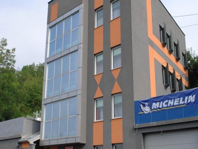 Tsc Pansion Otel Saraybosna Dış mekan fotoğraf